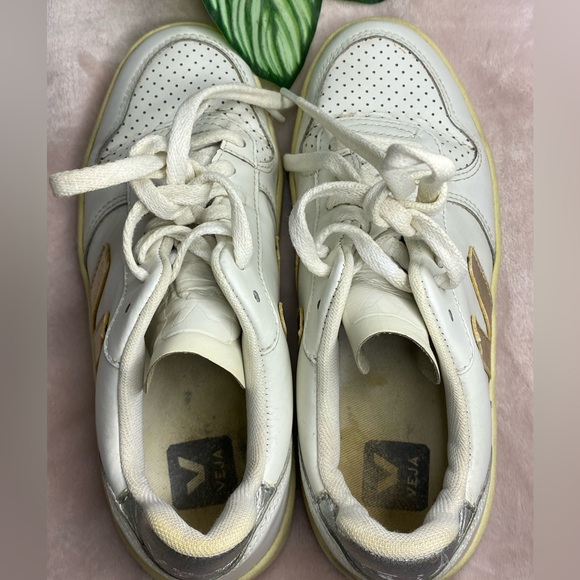 VEJA - Sneakers Shoes Women’s Size 6 - Picture 6 of 8